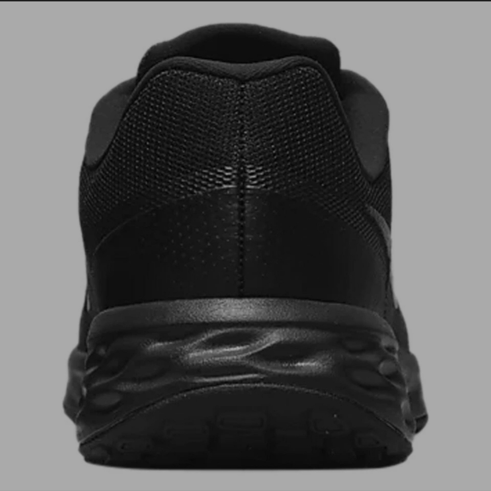 Nwot Nike Revolution Shoes - Picture 10 of 10